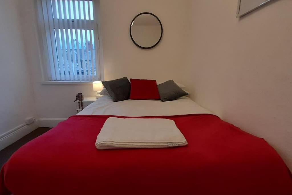 Spacious 4 Bedroom, Free Netflix, Central Location Cardiff Zewnętrze zdjęcie