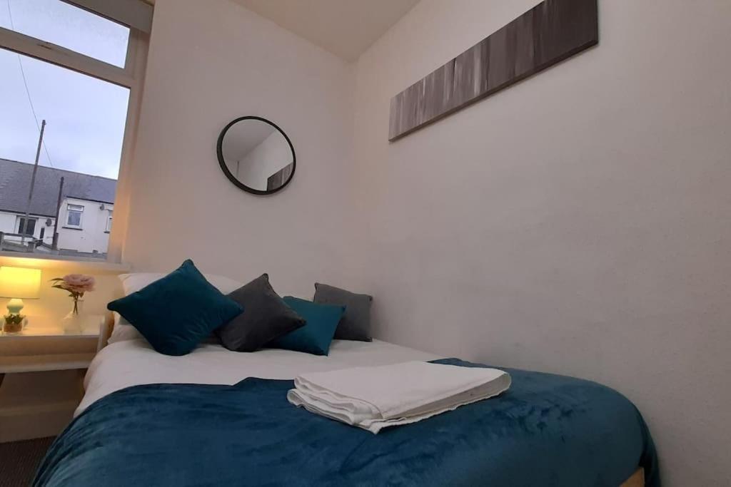Spacious 4 Bedroom, Free Netflix, Central Location Cardiff Zewnętrze zdjęcie